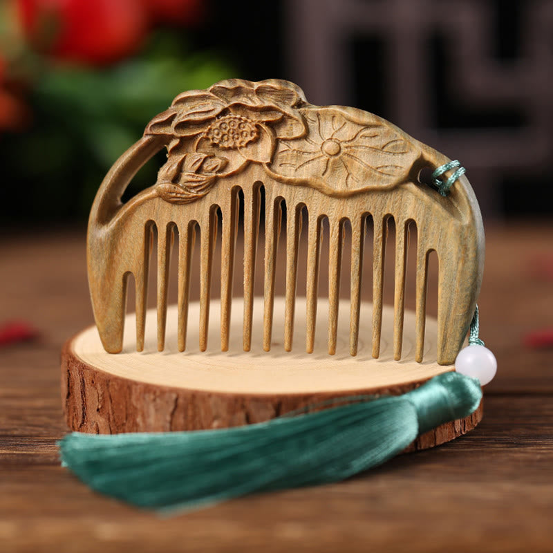 Nimara Ritual Green Sandalwood Fox Peony Flower Lotus Engraved Cure Tassel Comb