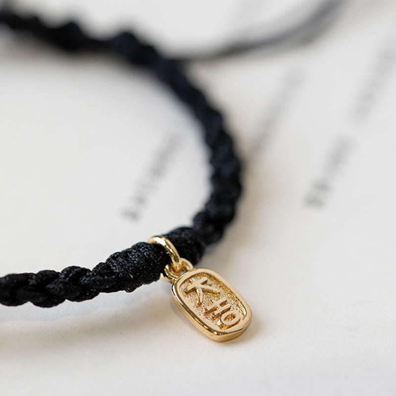 Nimara Ritual Chalcedony Round Peace Buckle Positive String Bracelet