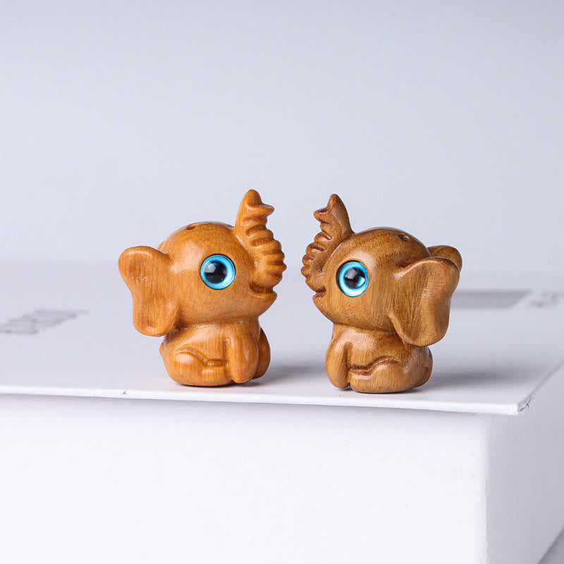 Nimara Ritual Sandalwood Small Leaf Red Sandalwood Green Sandalwood Lucky Mini Elephant Carved Protection Decoration