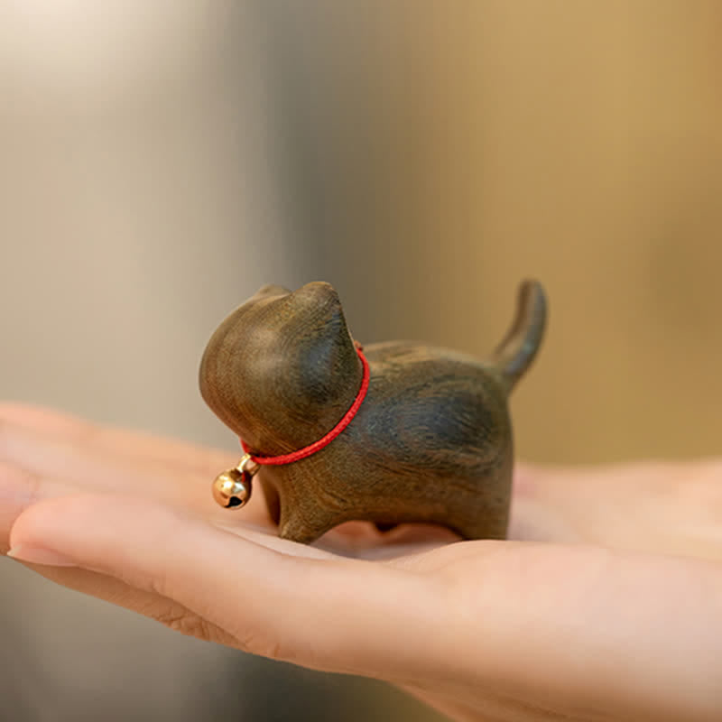Nimara Ritual Green Sandalwood Small Leaf Red Sandalwood Cute Cat Animals Soothing Peace Decoration