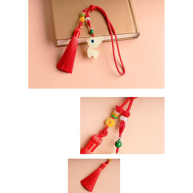 Nimara Ritual Mini Cute Deer Glowstone Luminous Lucky Deer Energy Key Chain Phone Car Hanging Decoration