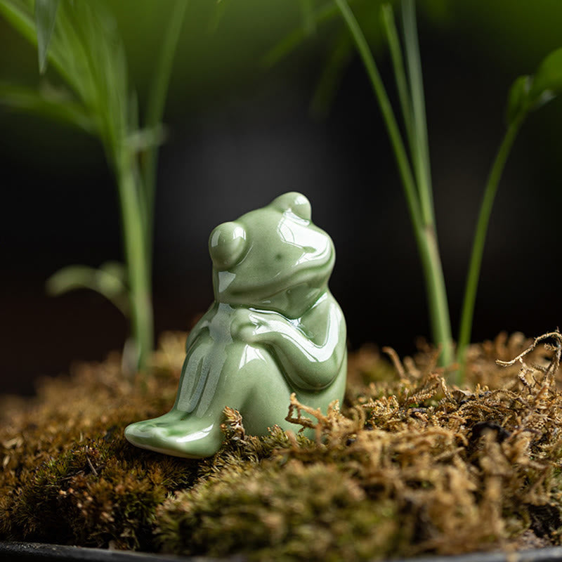 Nimara Ritual Mini Small Meditation Lotus Resting Frog Ceramic Wealth Luck Home Tea Pet Figurine Decoration