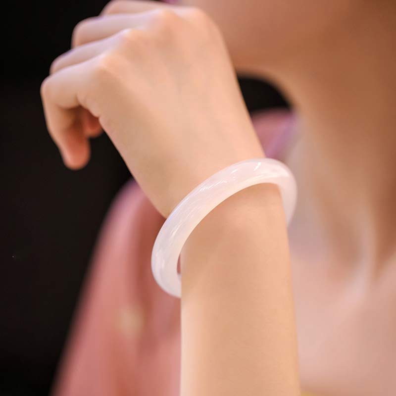 Nimara Ritual Natural Chalcedony Harmony Positive Bracelet Bangle