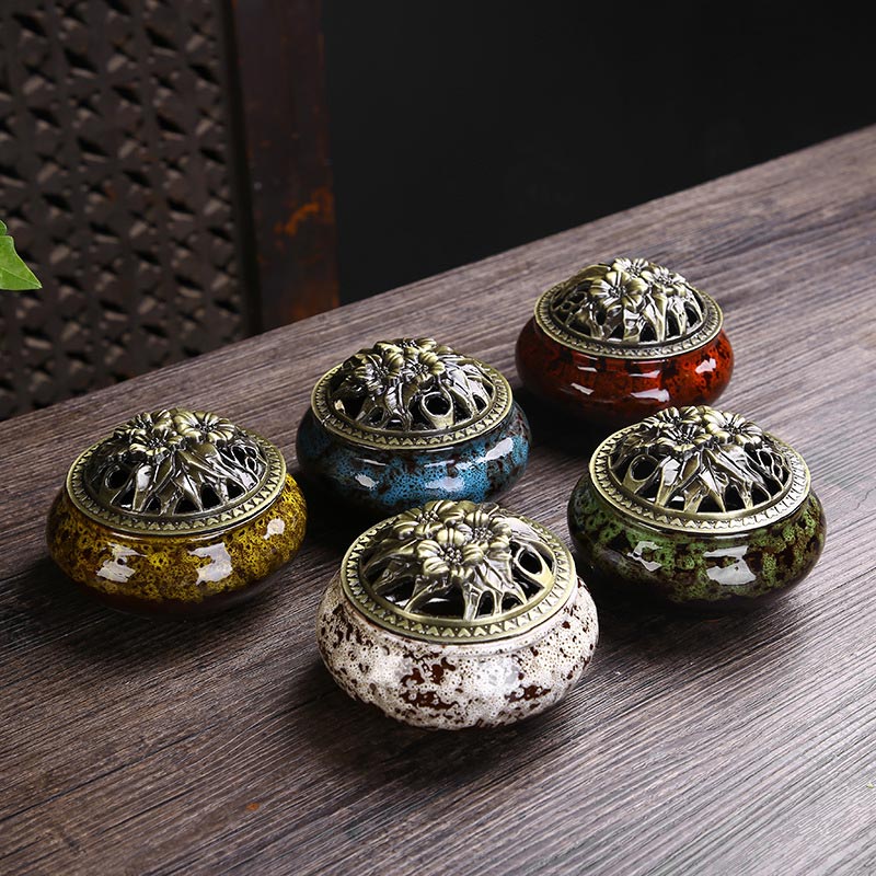Nimara Ritual Flower Pattern Ceramic Blessing Meditation Incense Burner Decoration