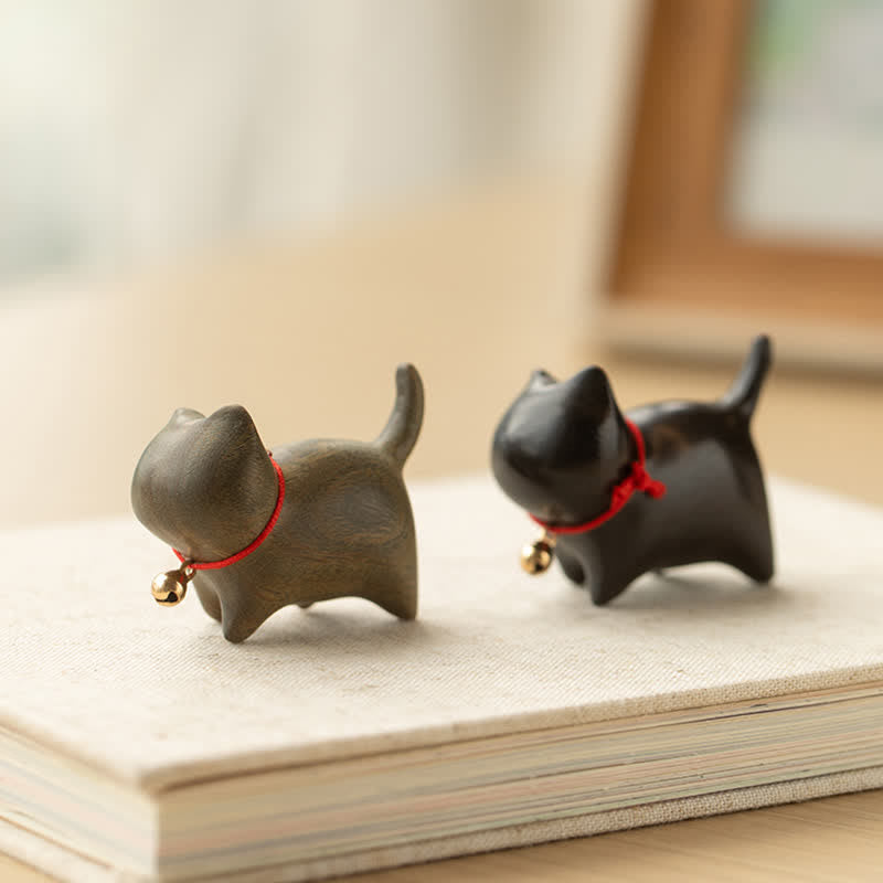 Nimara Ritual Green Sandalwood Small Leaf Red Sandalwood Cute Cat Animals Soothing Peace Decoration