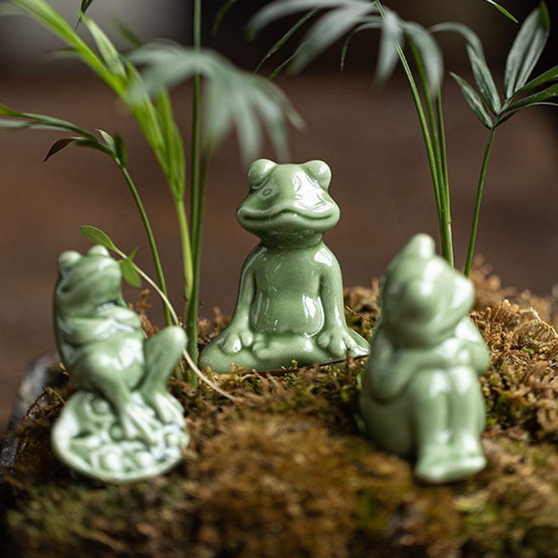 Nimara Ritual Mini Small Meditation Lotus Resting Frog Ceramic Wealth Luck Home Tea Pet Figurine Decoration