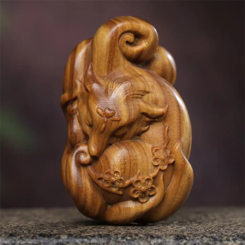 Nimara Ritual Mini Nine Tailed Fox Green Sandalwood Peace Decoration Car Hanging Decoration