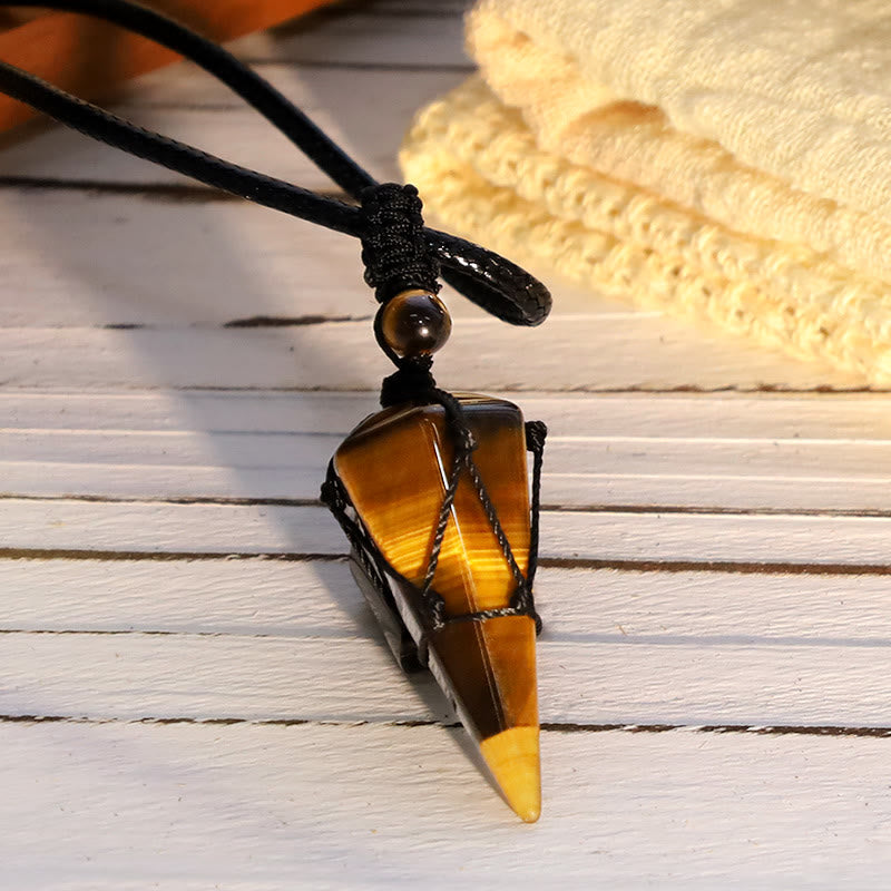 Nimara Ritual Natural Stone Pointed Pendant Necklace