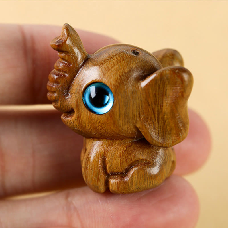 Nimara Ritual Sandalwood Small Leaf Red Sandalwood Green Sandalwood Lucky Mini Elephant Carved Protection Decoration