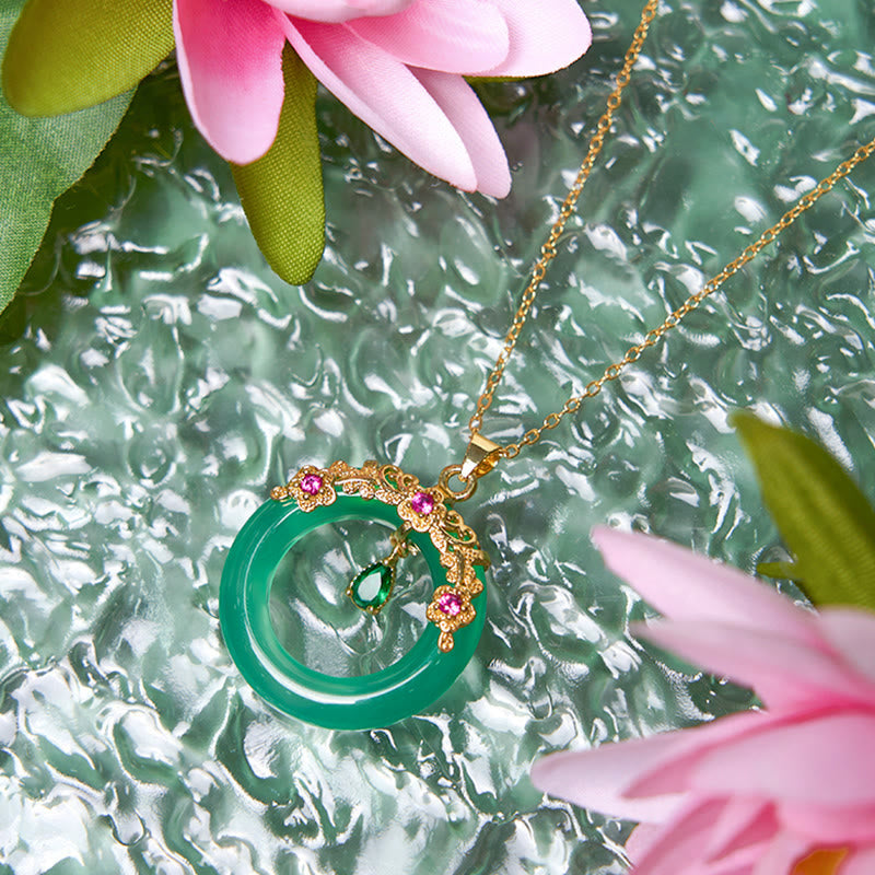 Nimara Ritual Green Chalcedony Peace Buckle Design Strength Necklace Pendant