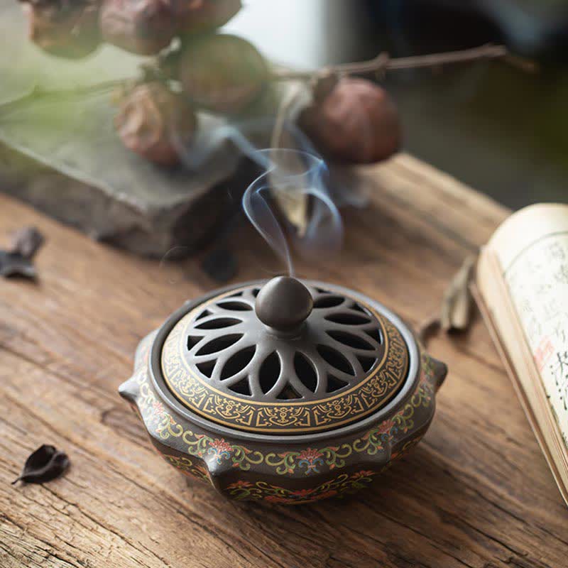 Nimara Ritual Tibetan Floral Pattern Ceramic Blessing Incense Burner Decoration