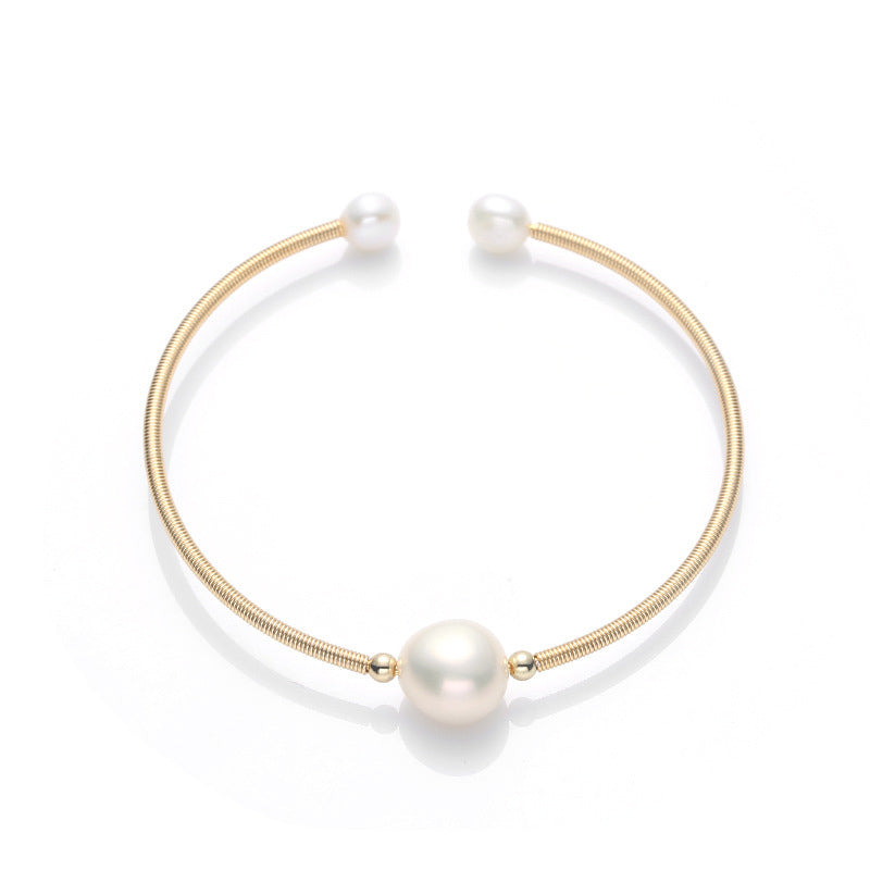 Pearl Wealth Bracelet Bangle