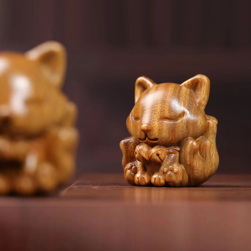 Nimara Ritual Mini Nine Tailed Fox Ivory Fruit Sandalwood Green Sandalwood Blessing Decoration