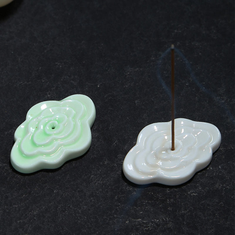 Nimara Ritual Mini Auspicious Clouds Design Healing Stick Ceramic Small Incense Burner Decoration