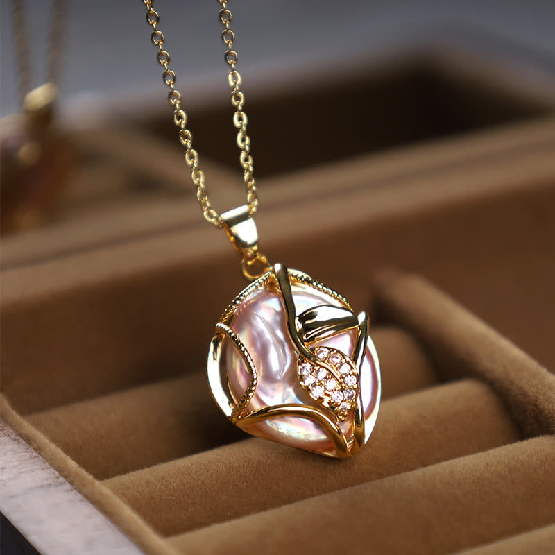 Nimara Ritual 18K Gold Plated Copper Natural Baroque Pearl Flower Sincerity Necklace Pendant