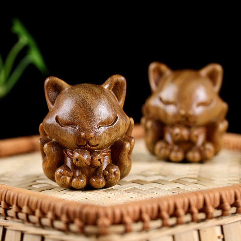 Nimara Ritual Mini Nine Tailed Fox Ivory Fruit Sandalwood Green Sandalwood Blessing Decoration