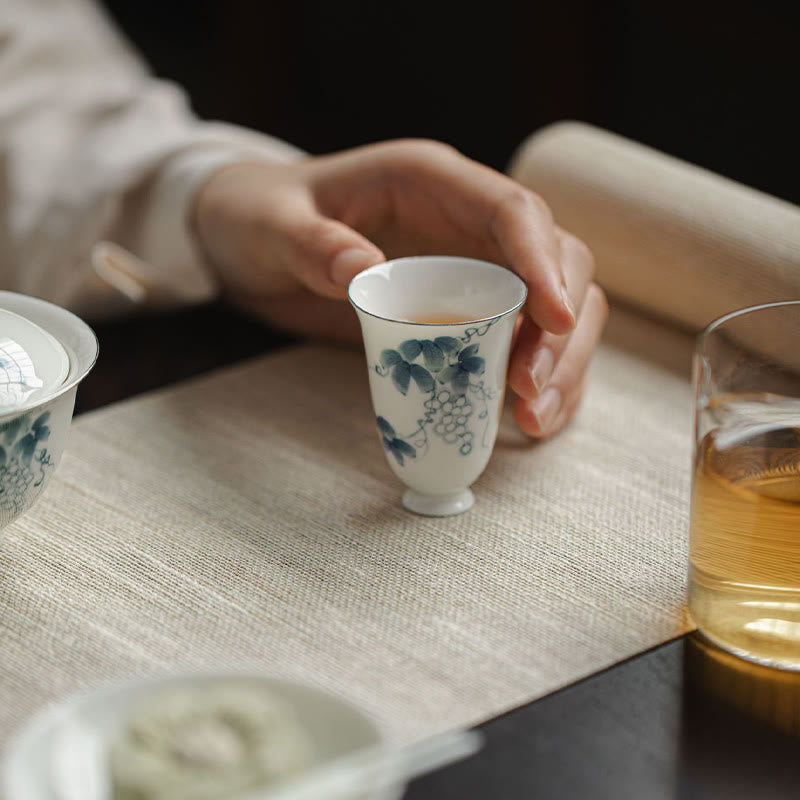 Nimara Ritual Small Hand Painted Grapes Ceramic Teacup Kung Fu Tea Cup 30ml