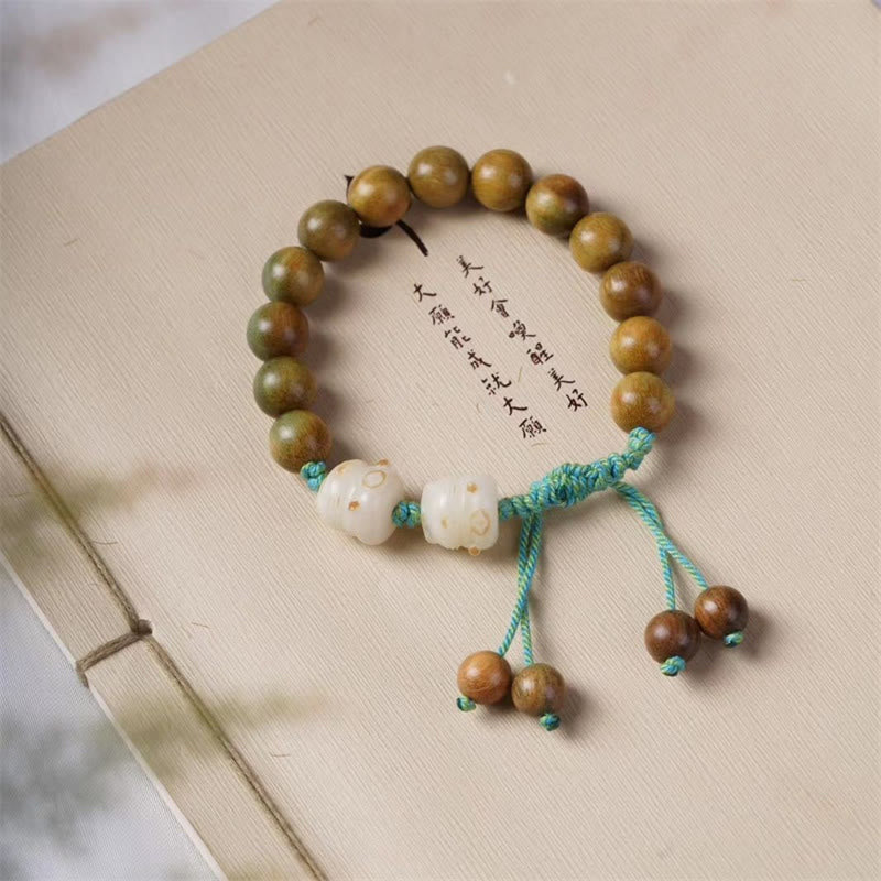 Nimara Ritual Green Sandalwood Bodhi Seed Lucky Cat Positive Bracelet