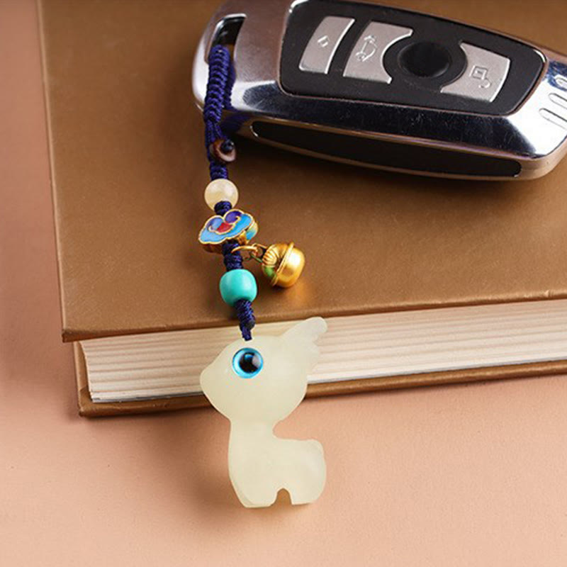Nimara Ritual Mini Cute Deer Glowstone Luminous Lucky Deer Energy Key Chain Phone Car Hanging Decoration