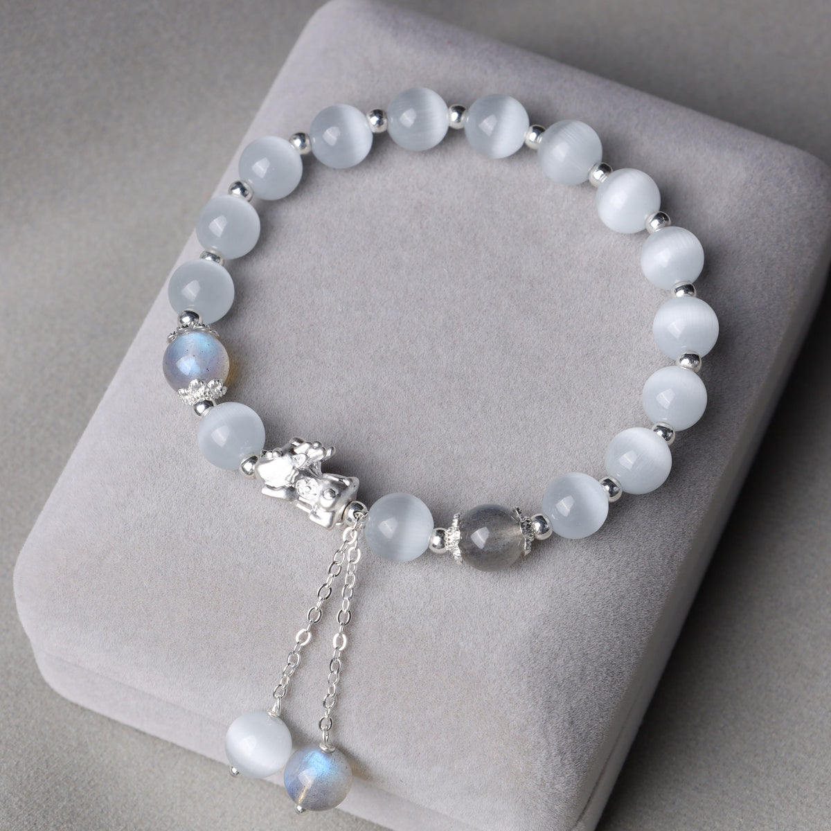 Nimara Ritual Natural Cat's Eye Moonstone Strawberry Quartz PiXiu Support Bracelet