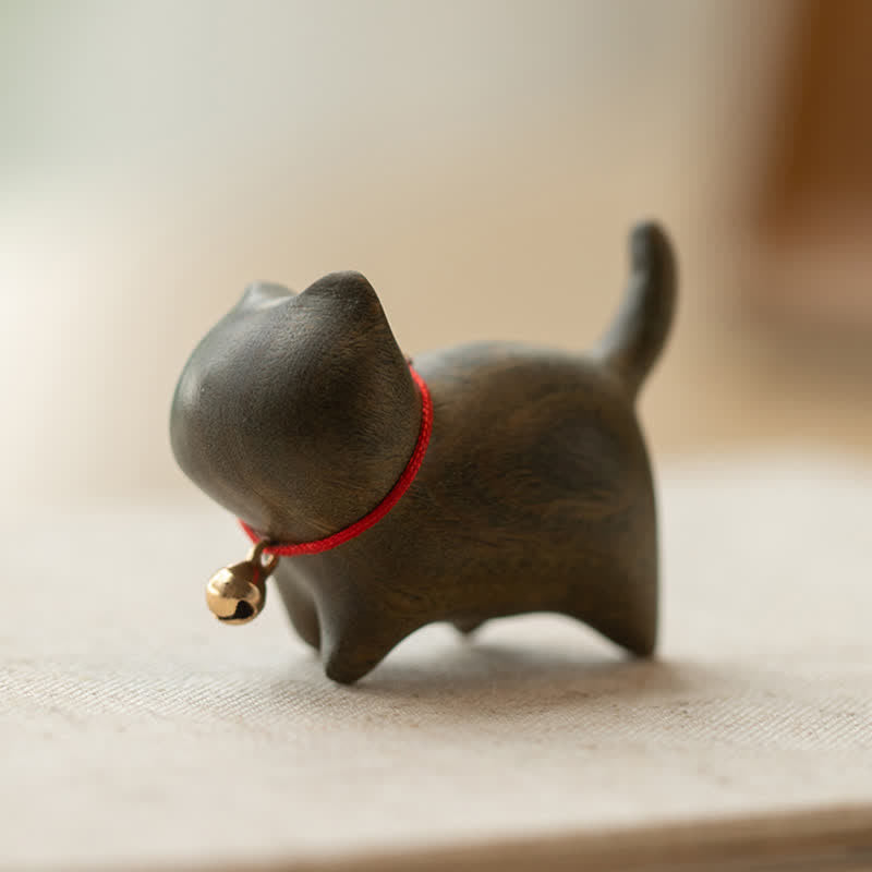 Nimara Ritual Green Sandalwood Small Leaf Red Sandalwood Cute Cat Animals Soothing Peace Decoration