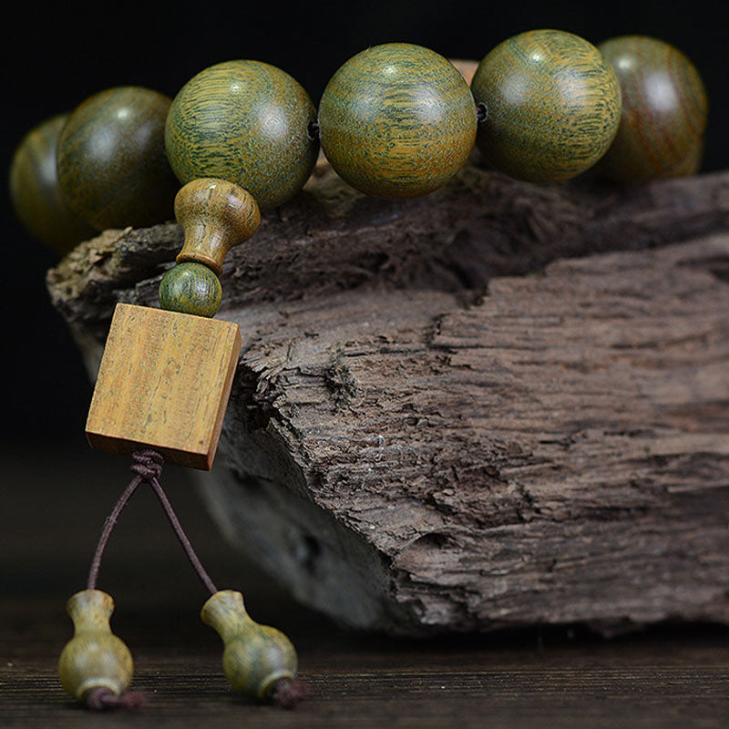 Nimara Ritual Tibetan Green Sandalwood Cure Bracelet