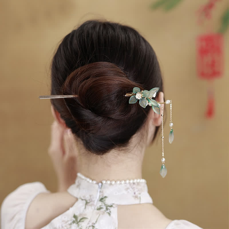 Nimara Ritual Flower Leaf Pearl Peace Tassel Hairpin