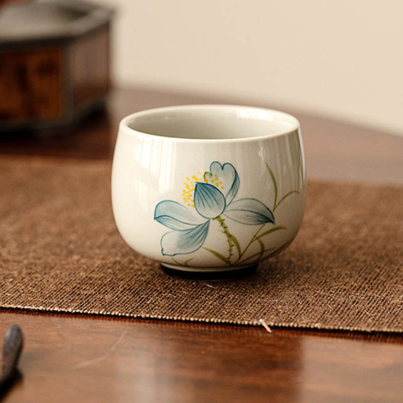 Nimara Ritual Hand Painted Lotus Flower Ceramic Teacup Kung Fu Tea Cup