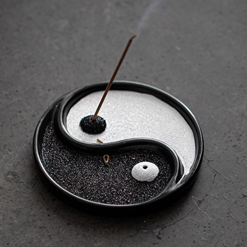 Nimara Ritual Yin Yang Zen Balance Incense Holder