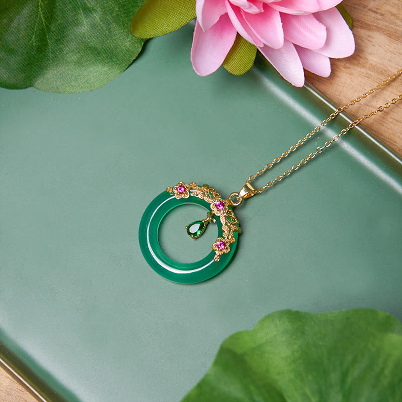 Nimara Ritual Green Chalcedony Peace Buckle Design Strength Necklace Pendant