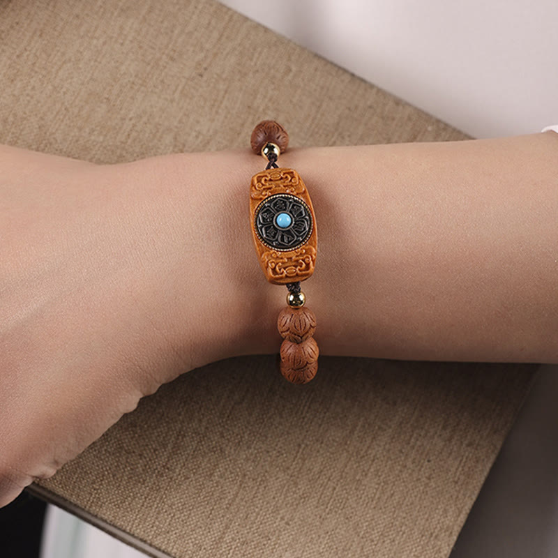 Nimara Ritual Green Sandalwood Ebony Wood Sandalwood Om Mani Padme Hum Soothing Bracelet