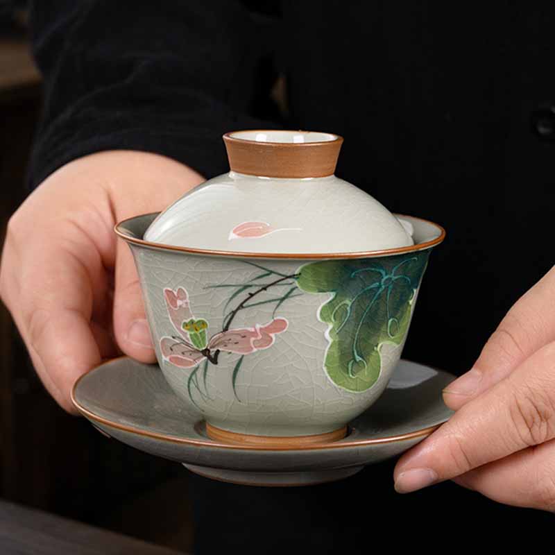 Nimara Ritual Lotus Koi Fish Pod Leaf Ceramic Gaiwan Sancai Teacup Kung Fu Tea Cup And Saucer With Lid 140ml