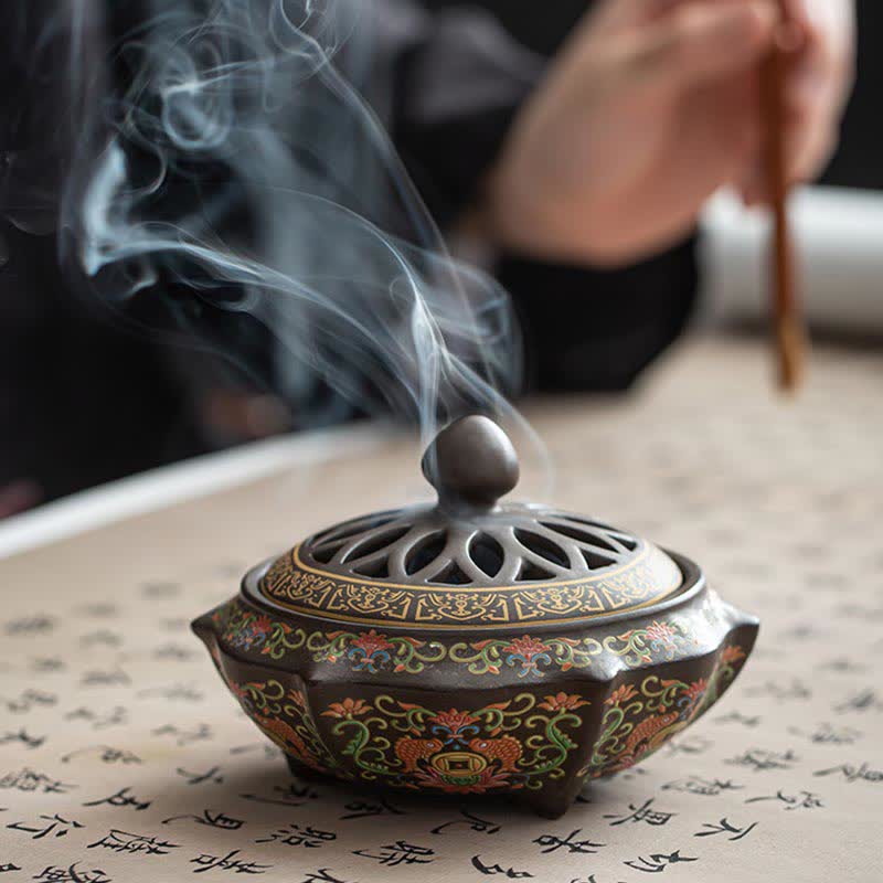 Nimara Ritual Tibetan Floral Pattern Ceramic Blessing Incense Burner Decoration