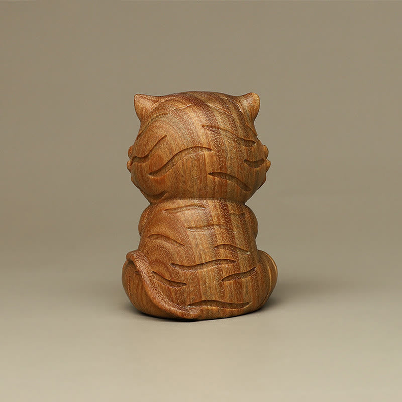 Nimara Ritual Small Green Sandalwood Tiger Engraved Positive Desk Decorations
