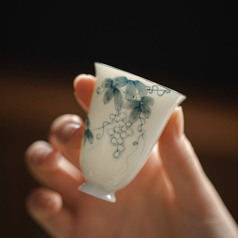 Nimara Ritual Small Hand Painted Grapes Ceramic Teacup Kung Fu Tea Cup 30ml