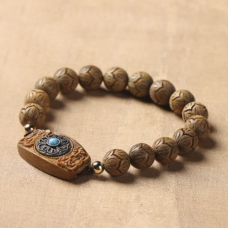 Nimara Ritual Green Sandalwood Ebony Wood Sandalwood Om Mani Padme Hum Soothing Bracelet