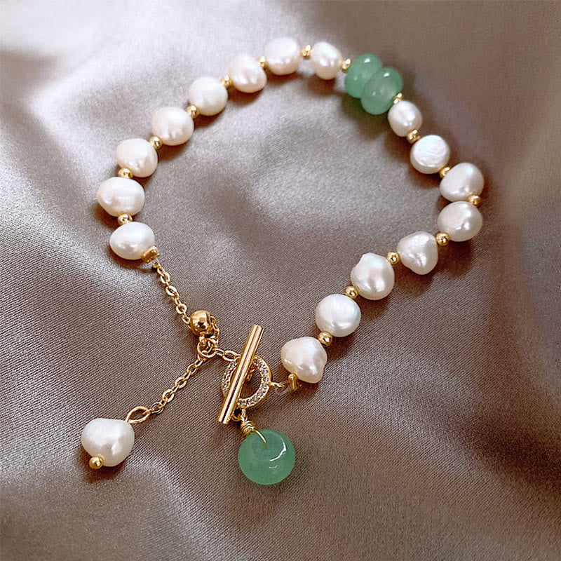 Nimara Ritual Pearl Green Strawberry Quartz Bead Healing Chain Bracelet