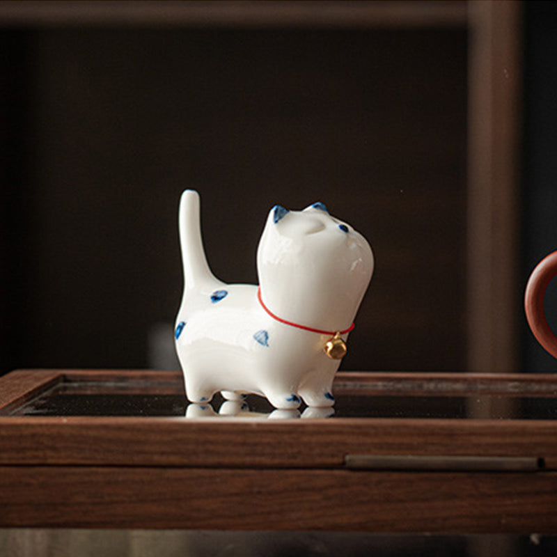 Nimara Ritual Mini Lucky White Cat Kitten Tea Pet Ceramic Home Desk Figurine Decoration