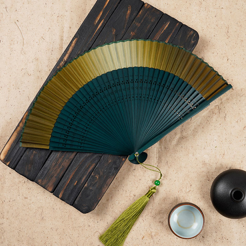 Nimara Ritual Solid Color Gradient Hollow Engraved Handheld Bamboo Folding Fan