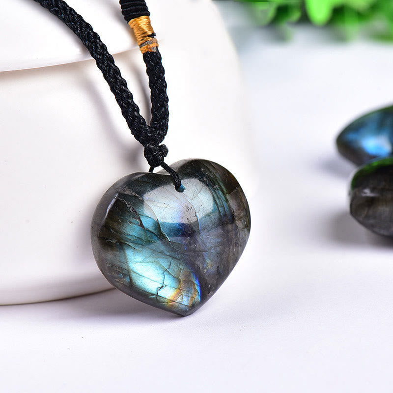 Nimara Ritual Labradorite Love Heart Support Necklace Pendant