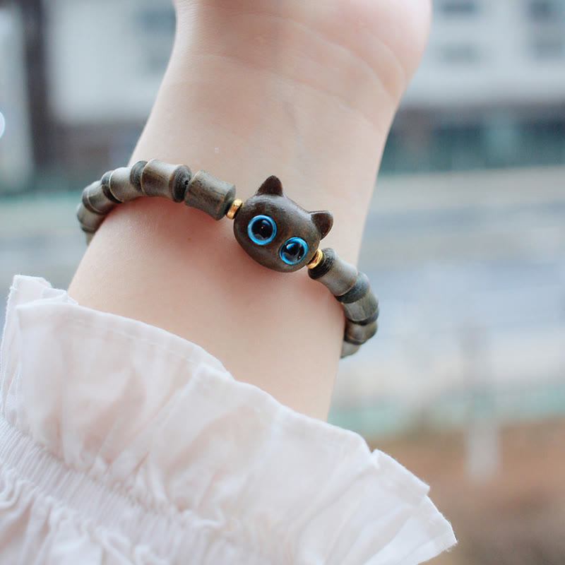 Nimara Ritual Ebony Wood Green Sandalwood Cute Cat Peace Bracelet