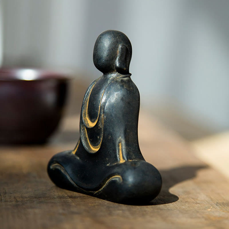 Nimara Ritual Tibetan Buddha Iron Powder Rust Cast Resin Statue Desk Decoration