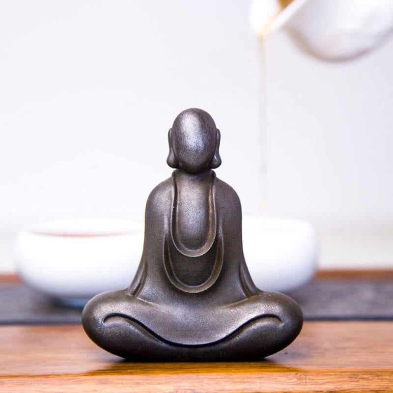Nimara Ritual Tibetan Buddha Iron Powder Rust Cast Resin Statue Desk Decoration