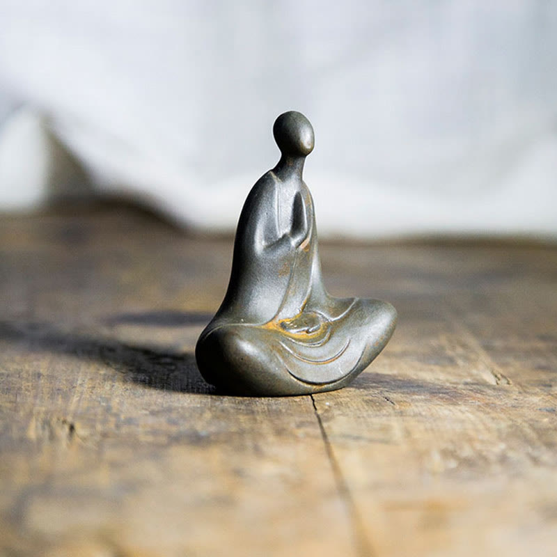 Nimara Ritual Tibetan Buddha Iron Powder Rust Cast Resin Statue Desk Decoration