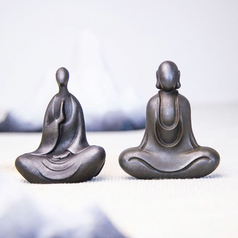 Nimara Ritual Tibetan Buddha Iron Powder Rust Cast Resin Statue Desk Decoration