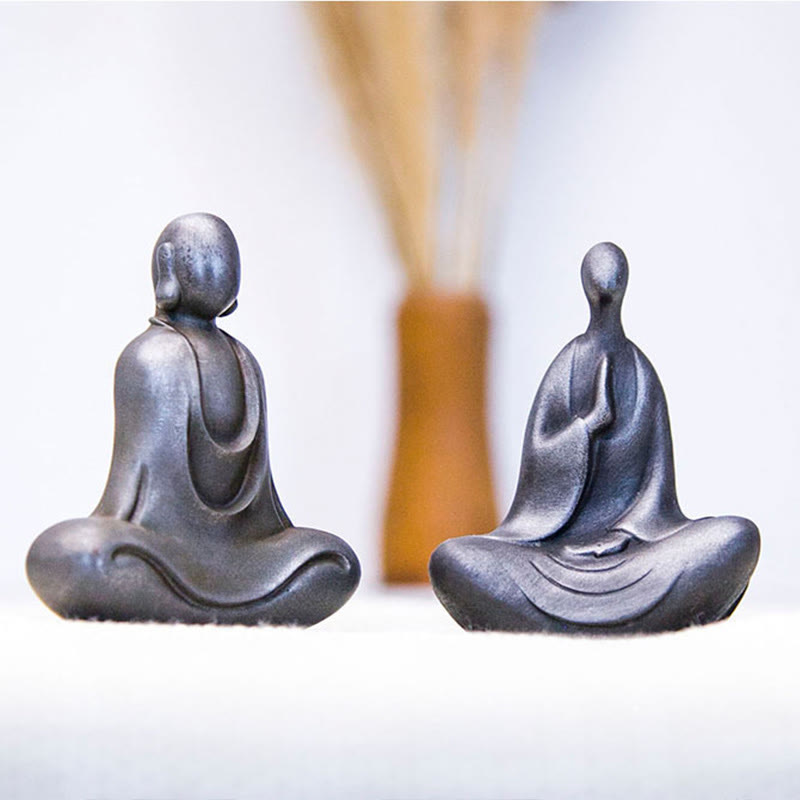 Nimara Ritual Tibetan Buddha Iron Powder Rust Cast Resin Statue Desk Decoration