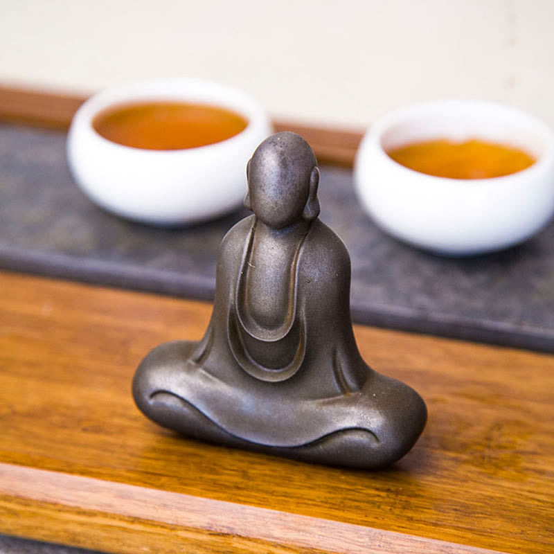 Nimara Ritual Tibetan Buddha Iron Powder Rust Cast Resin Statue Desk Decoration