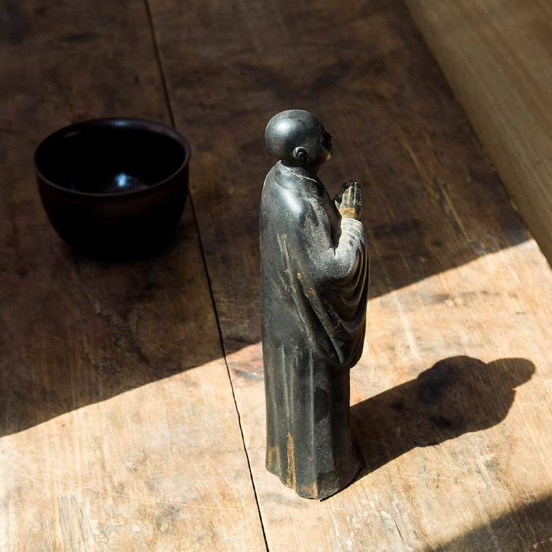 Nimara Ritual Meditating Praying Monk Iron Powder Rust Cast Resin Statue Home Decoration