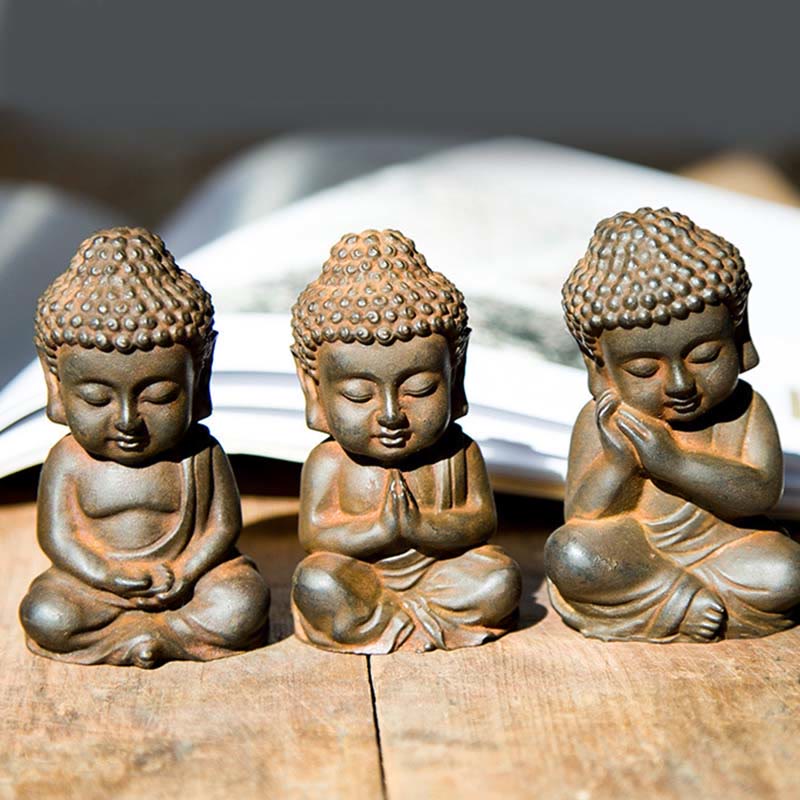 Nimara Ritual Handmade Small Sakyamuni Buddha Iron Powder Rust Cast Resin Statue Decoration