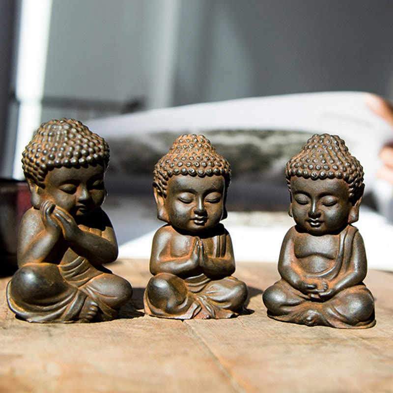 Nimara Ritual Handmade Small Sakyamuni Buddha Iron Powder Rust Cast Resin Statue Decoration